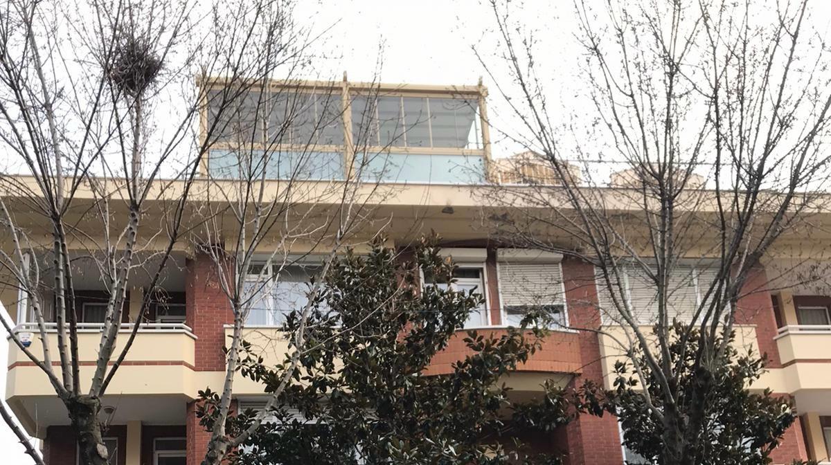 Kış Bahçesi Ve Giyotin 47